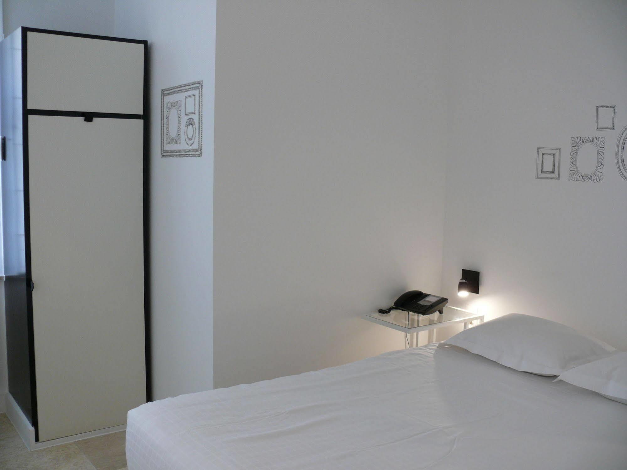 Hotel Lambeau Etterbeek Ngoại thất bức ảnh
