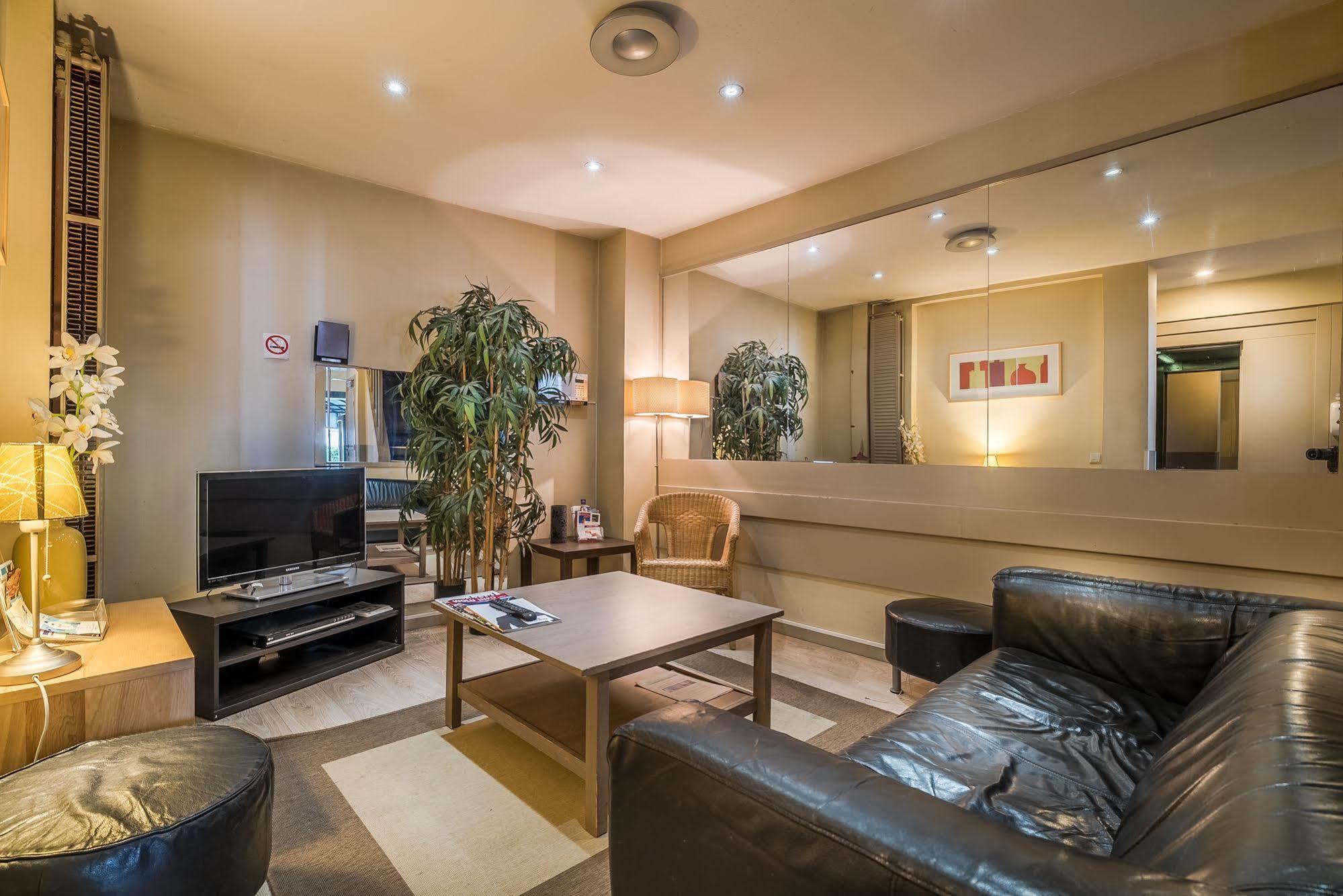 Hotel Lambeau Etterbeek Ngoại thất bức ảnh