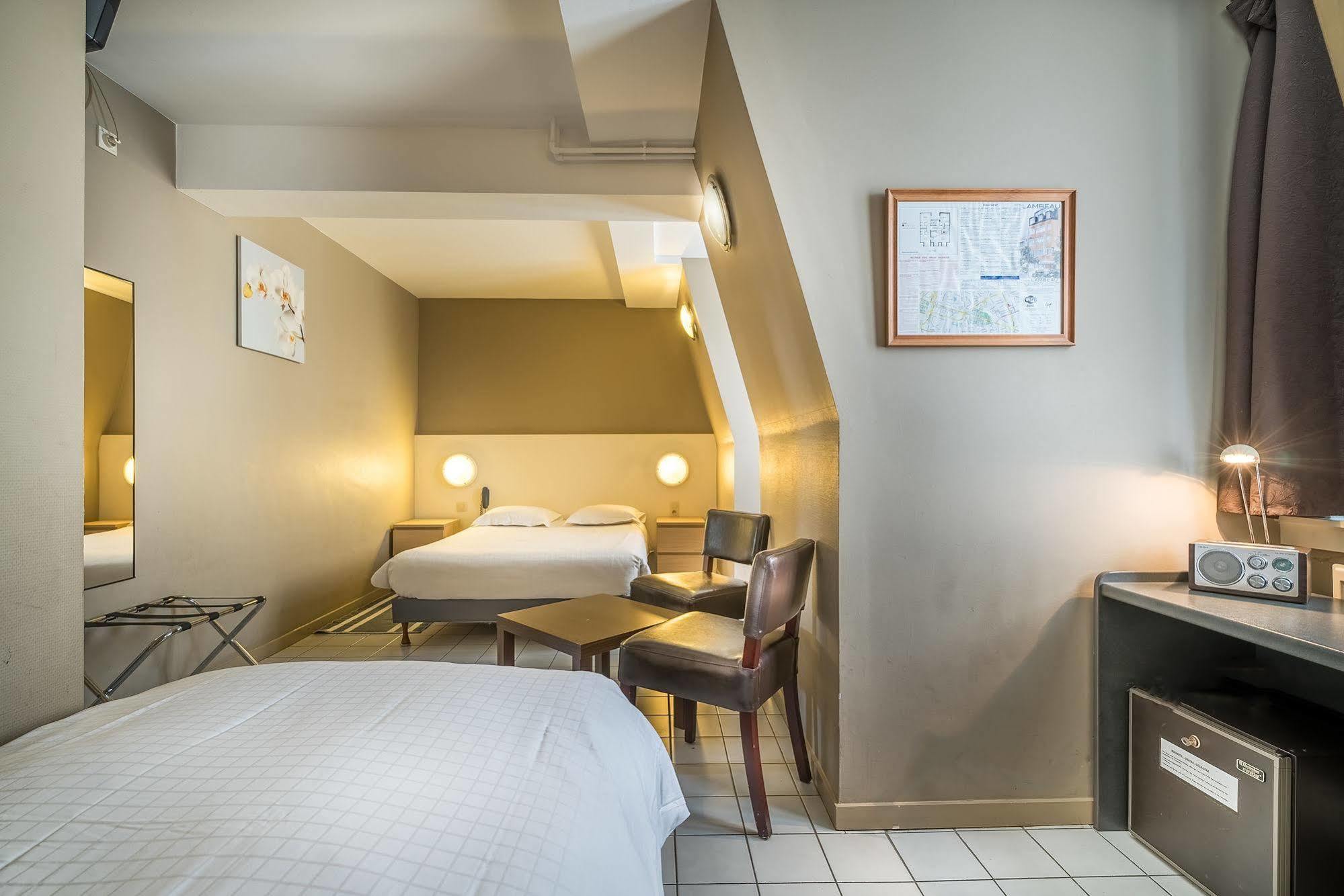 Hotel Lambeau Etterbeek Ngoại thất bức ảnh