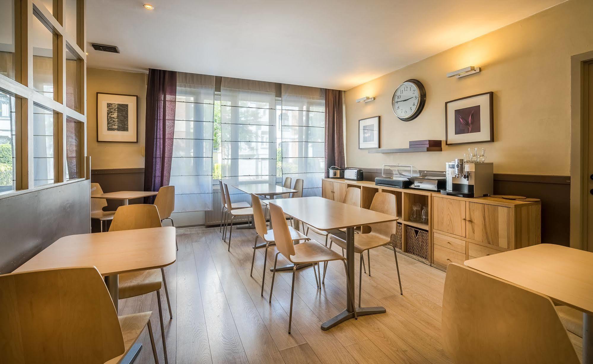 Hotel Lambeau Etterbeek Ngoại thất bức ảnh